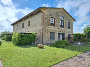 LaCollinaTuscany between San Gimignano and Volterra